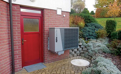 Instalace venkovního tepelného čerpadla vzduch-voda