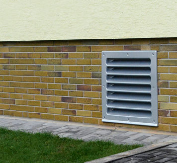 Vnitřní instalace tepelného čerpadla vzduch-voda v rodinném domě