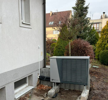 Rekonstrukce rodinného domu s kombinací plynového kotle a tepelného čerpadla vzduch-voda